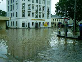 überschwemmung auf der tharandter str.